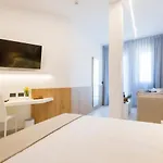 ホテル Bellavista - Boutique 3*